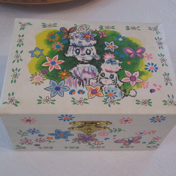 Vintage Music Jewelry Box - Picture 5 of 8